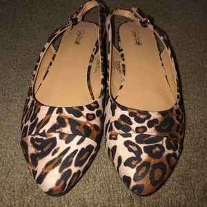 Woman’s size 9.5 brand new shoes
